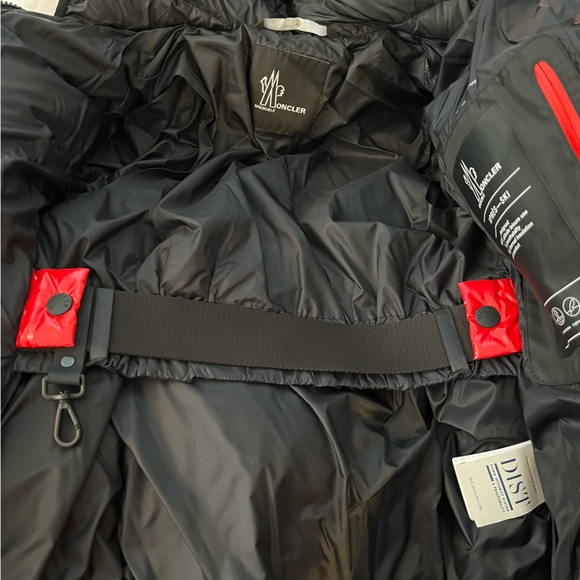 RARE Authentic Moncler Grenoble Fenis red apres ski parka jacket 0 - Picture 6 of 13